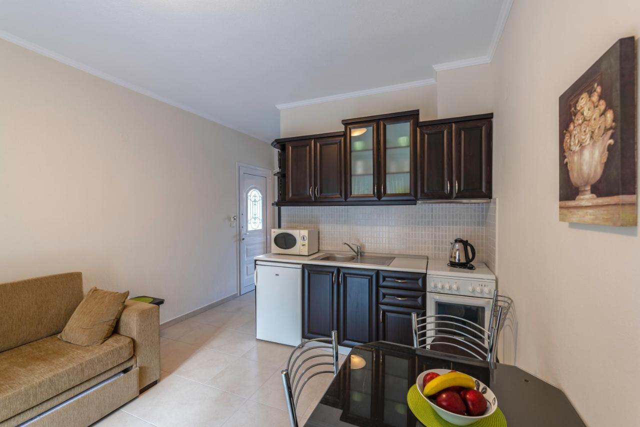 Niki Apartments Chrysi Ammoudia Exteriér fotografie